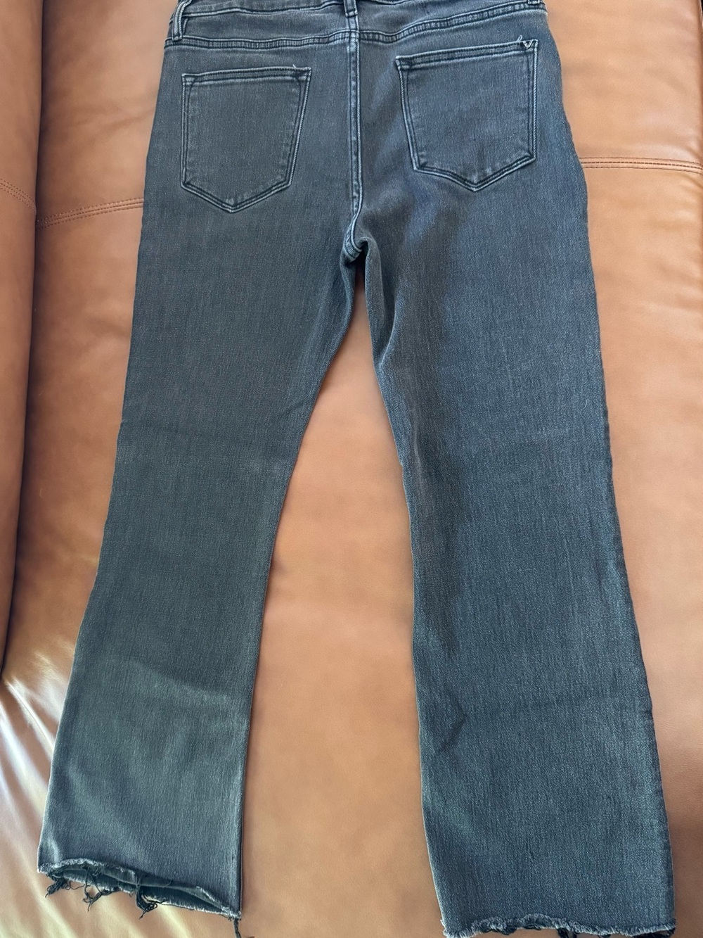 VIGOSS
Marley Mid Rise Cropped Bootcut Jean - Picture 5 of 8